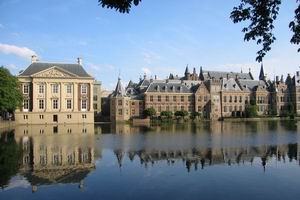 Weerspiegelingen in Den Haag